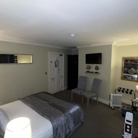 The Commercial Bar & Hotel Chester Ruang foto